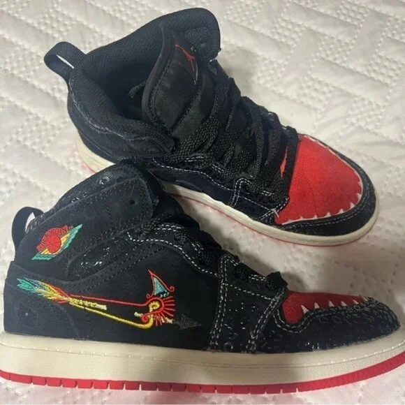 Nike Air Jordan 1 MID GS Siempre Familia Child Size 2Y Big Boy Running Shoes - Picture 13 of 15